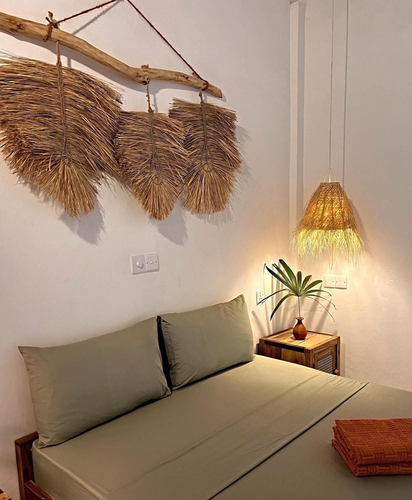 Amaroo Hikkaduwa Otel Dış mekan fotoğraf